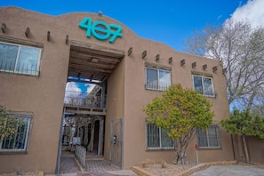 Apt #3 at 407 Rio Grande Blvd