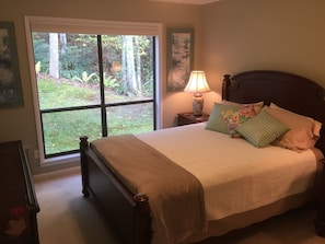 Queen bedroom 