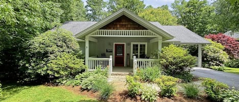 Welcome to Highlands Haven at Heath Edwards