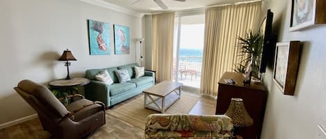 Living room with pull-out sofa bed.