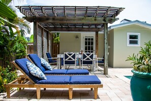 Island Time loungers