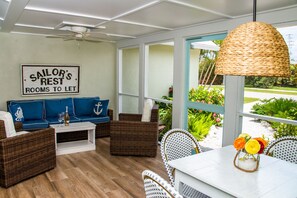 Island Time front entry door to Florida room