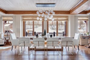Snowflake-Penthouse-06