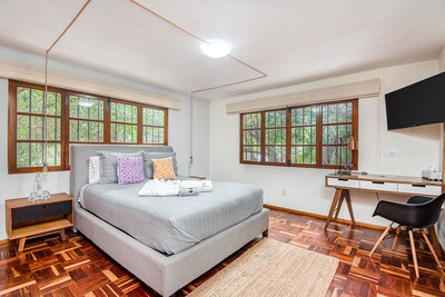 Magnífica casa de estilo colonial en el corazón de Coyoacán.