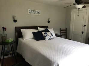 “Captains quarters“ (master bedroom)
