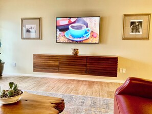 Roku Smart TV with Spectrum App