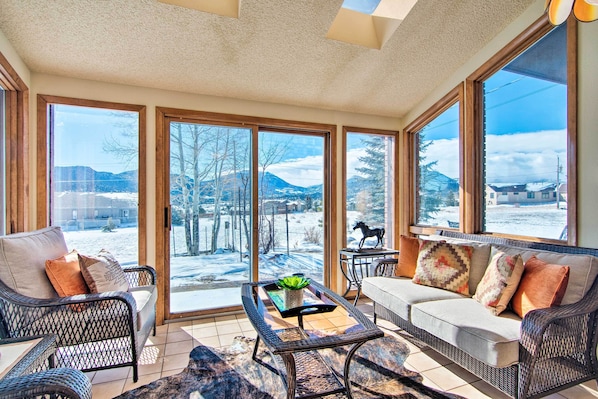 Estes Park Vacation Rental | 3BR | 2.5BA | Steps Required | 1,800 Sq Ft