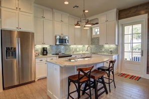 Open Kitchen