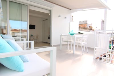 Fantastic penthouse with terrace of 15m2 with sea views