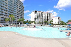 15000 SF POOL Hot Tub Restaurant ON WATERWAY
