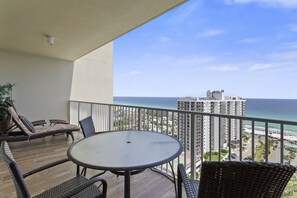 22-Ariel-Dunes-I-1808-Balcony