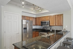 22-Ariel-Dunes-I-401-Kitchen