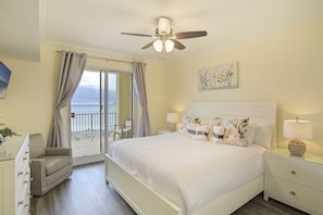 21-Ariel-Dunes-I-1302-Master-Bedroom