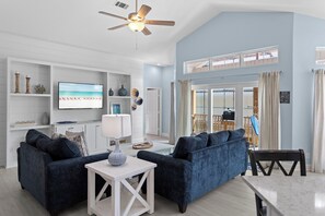 Hideout Living Room Alt