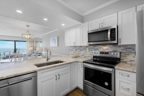 Emerald Towers 1104 Kitchen