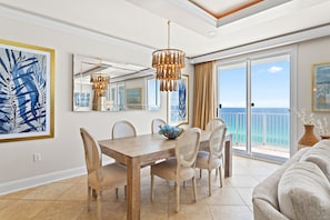 24-Majestic-Sun-Penthouse-1203B-Dining