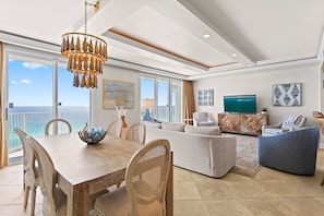 24-Majestic-Sun-Penthouse-1203B-Dining-Alt