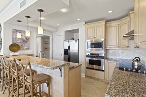 24-Majestic-Sun-Penthouse-1203B-Kitchen