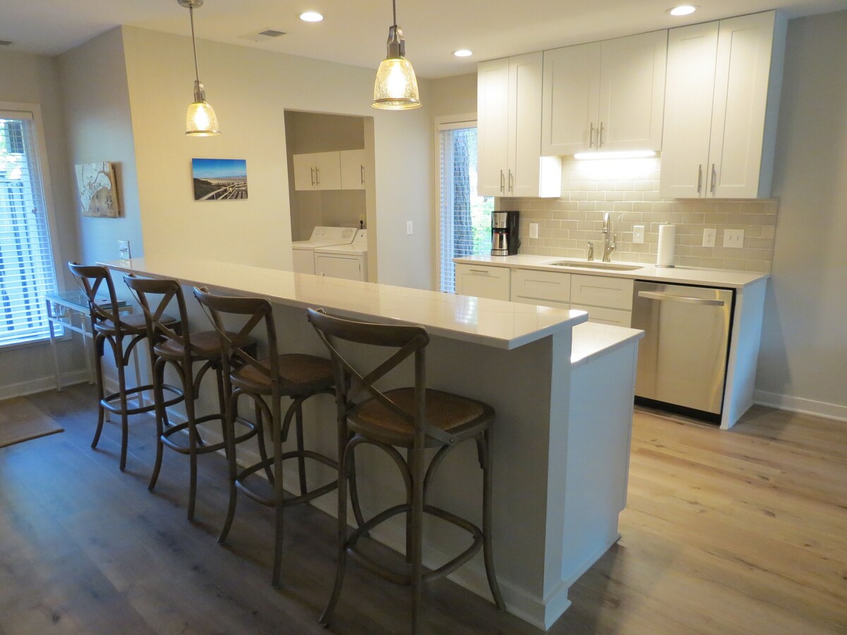Kiawah Island – West Beach – Greenslake Cottages – Updated and a quiet location