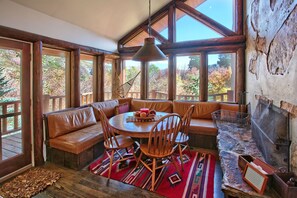 Kitchen nook, seating for 10, plus bar seating for 3.