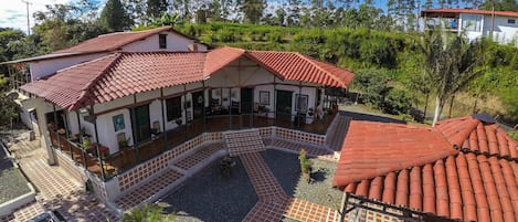 Finca Campestre La Adelita B&B