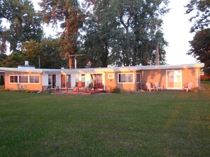 Front of cottage to Lake Erie.