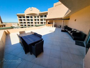 Extra patio