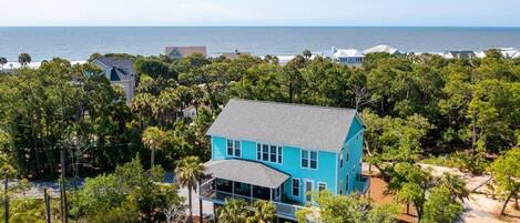 Welcome to secluded 804 W Cooper!  Easy walk to the beach!