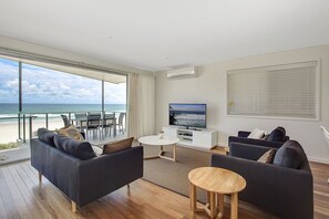 Beach/ocean view