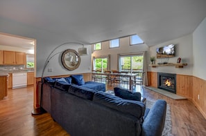 Kitchen, living room, dinning room with propane fireplace on second floor