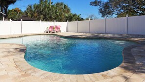 pool, heated during winter season
