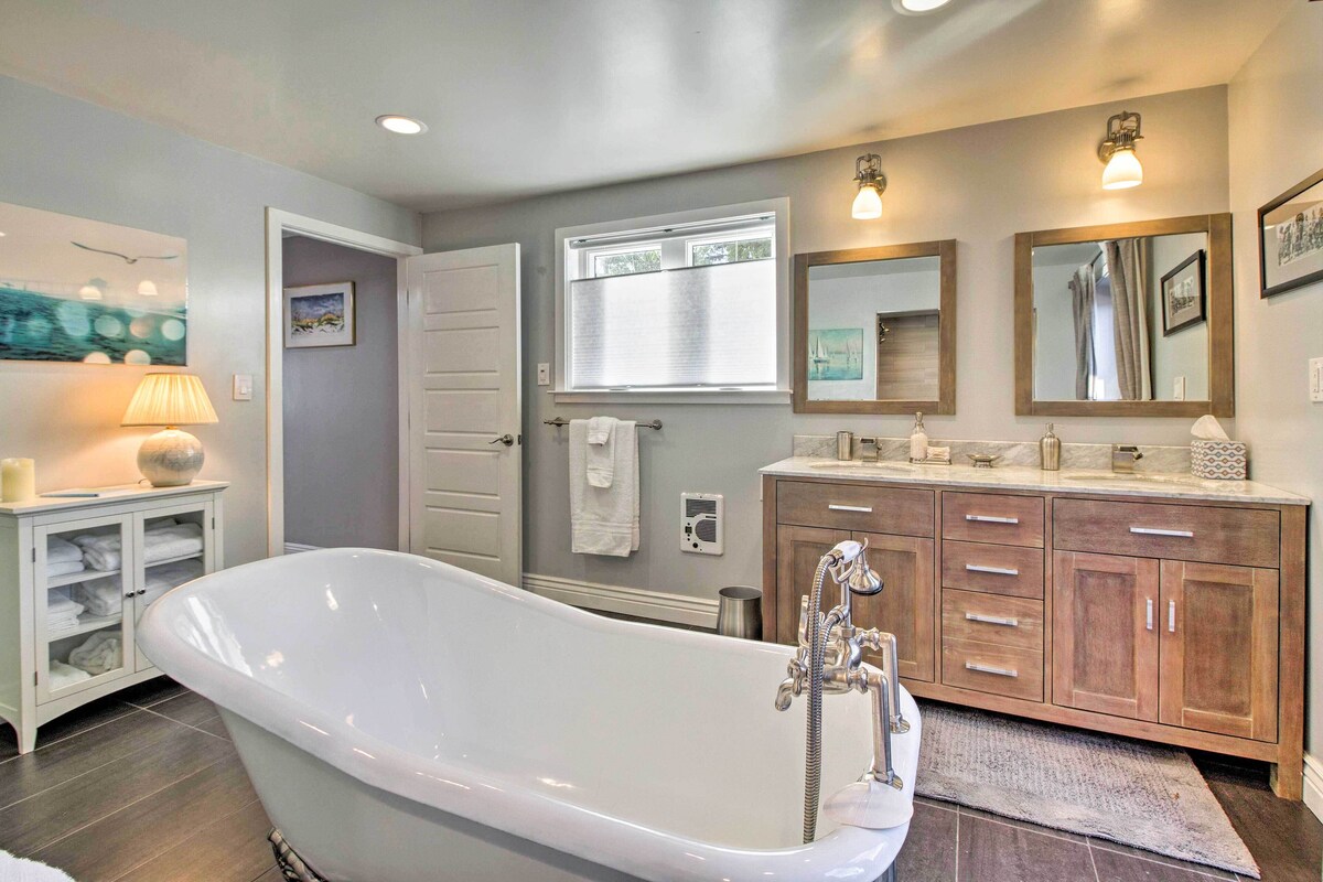 Luxury Studio w/ Hot Tub & San Francisco Bay Views