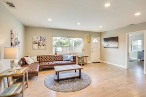 Living Room | Arcade Console | Board Games