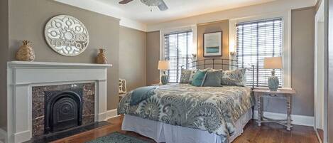 Southern Belle Skyline - Bedroom with King Bed and TV