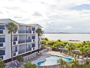 Bay View Villas pool