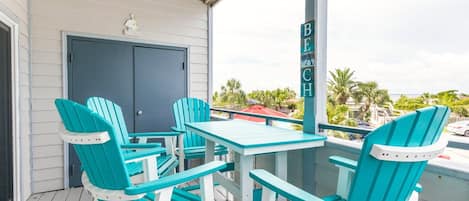 Bay View Villas 101 - Balcony with views of pool and bay