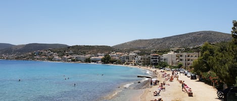 beach "Kalos Gialos"