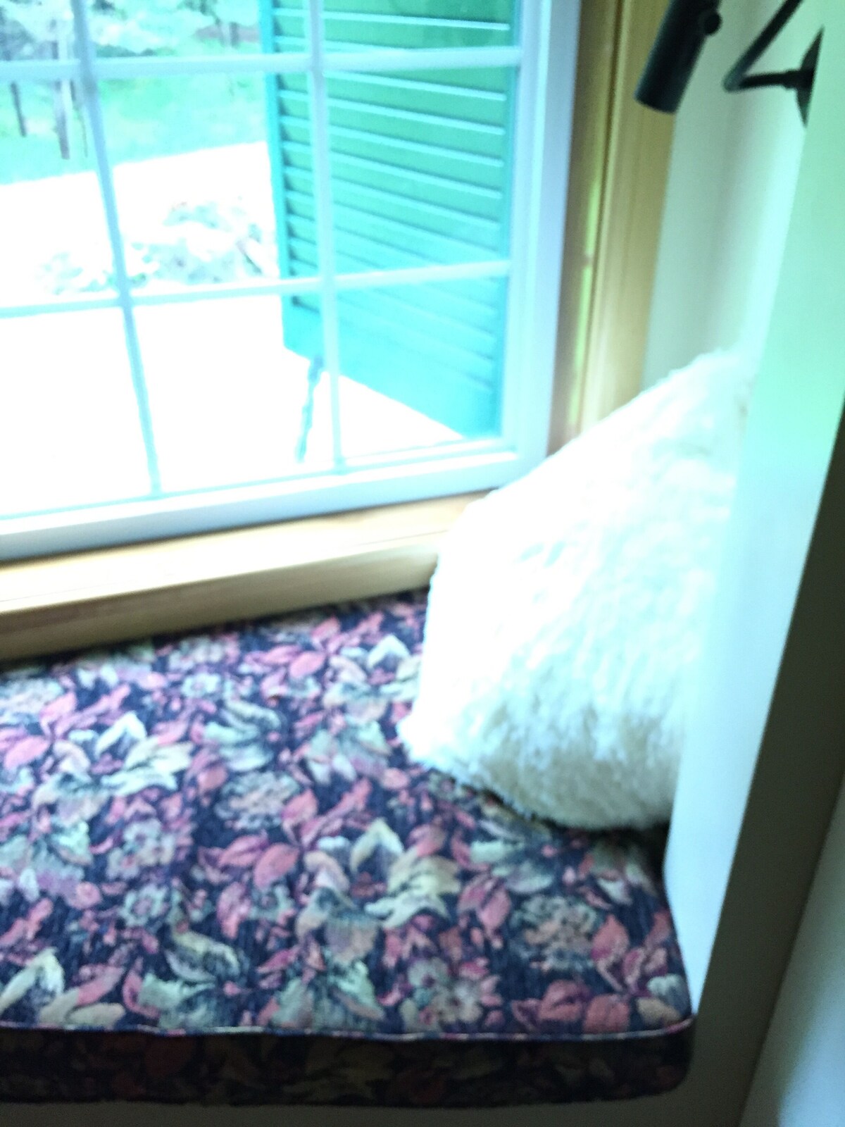 Berkshire Village Carriage House – Super Private!!