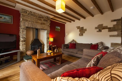 Luxury Teesdale Holiday Cottage sleeping 8 in Cotherstone, County Durham