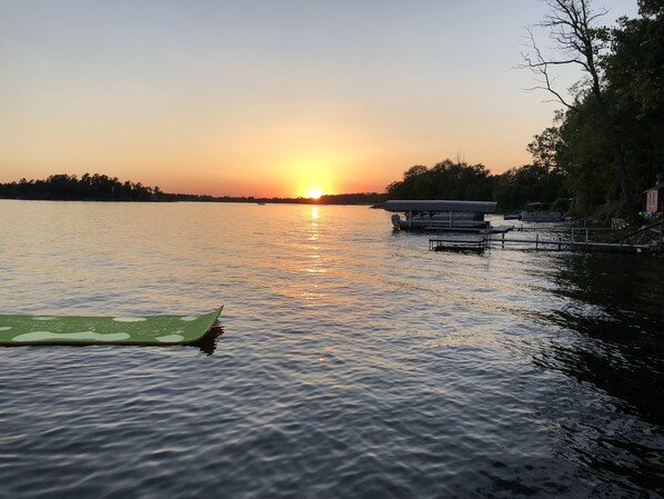 Summer Sunset by the dock & Maui Mat!