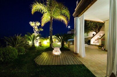 VILLA ZAGARA GARDEN - Villa with swimming pool, Jacuzzi, Panoramic terrace with sea view