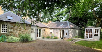 Historisches Cottage mit 3 Schlafzimmern und Blick auf Aberlady Bay