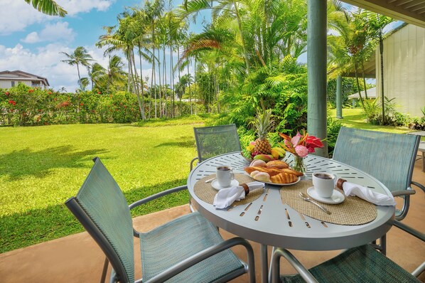 Outdoor dining