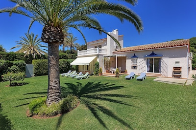 Detached holiday home close to Cabopino port, Golf Course, Beach, Marbella