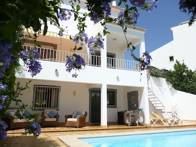 Luxury Villa With Private Pool 5-10 min. walk from the beach/village