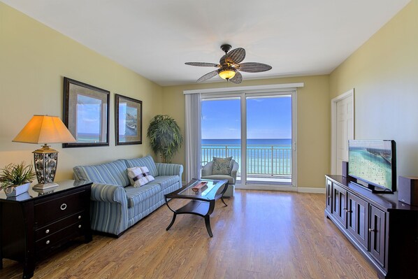 Splash-Living-Room