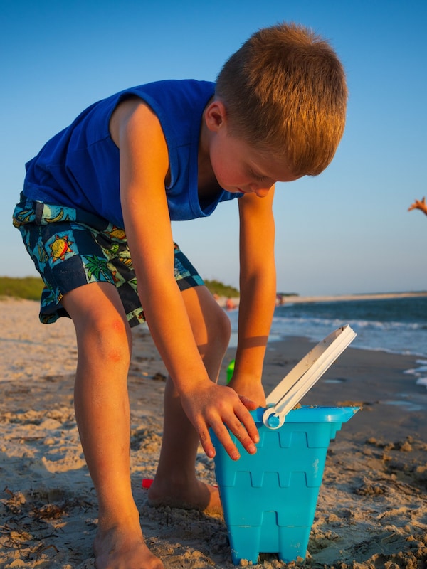 Bay Creek Private Beach - The Bay Creek private beach offers beach rental service on weekends during season.