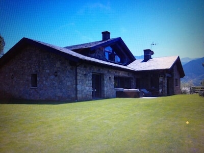 ESPECTACULAR DREAM HOUSE A LA CERDANYA