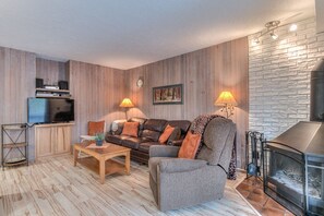 Living Room - Living Room