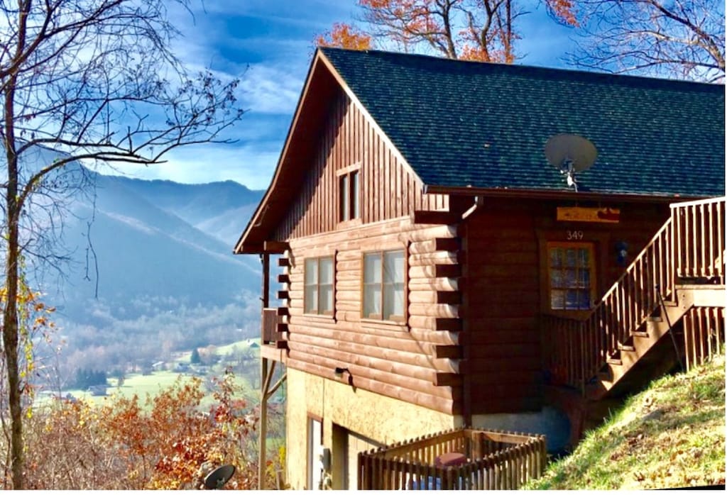 plaintiff Heir Archeological MAGGIE FAVORITE 3/3 FAMILY LOG CABIN with GREAT VIEWS, LARGE GAME ROOM &  HOT TUB - Valley Creek Run